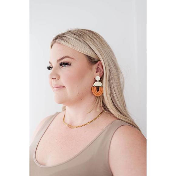 NEW 123 AMORE women's right on time earrings in orange - Picture 3 of 3